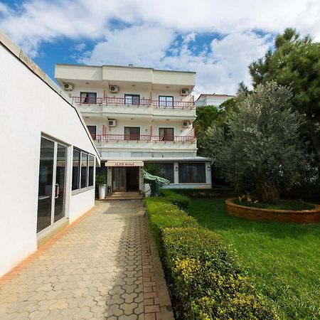 Expert Hotel Голем Экстерьер фото
